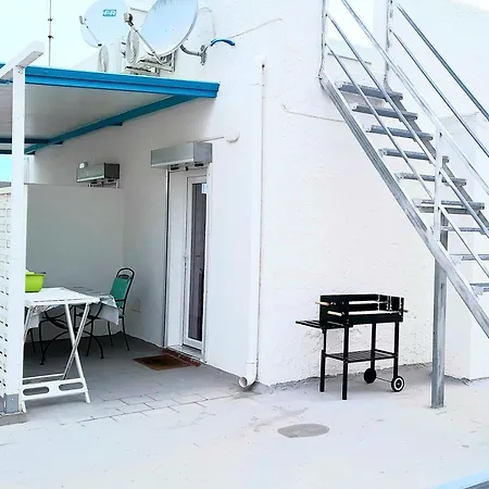 Hébergement de vacances Ml *